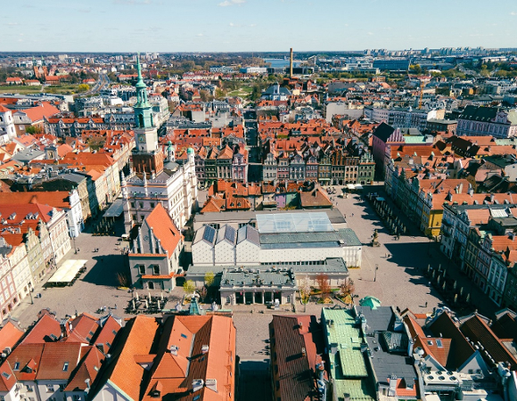 panorama Starego Rynku w Poznaniu z lotu ptaka