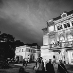 przestrzeń przed Teatrem Polskim