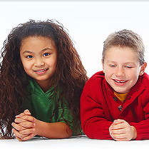 na zdjęciu dzieci różnej narodowości