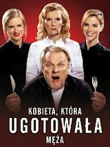 Kadr ze spektaklu na którym widać grających w nim aktorów.