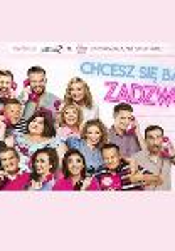 Na zdjęciu dziewięć postaci i napis szalone nożyczki.