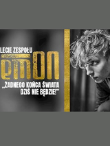 Zdjęcie artysty i nazwa wydarzenia.