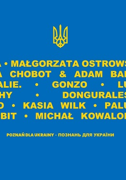 Niebieski baner z żółtymi napisami - wykonawcami koncertu.