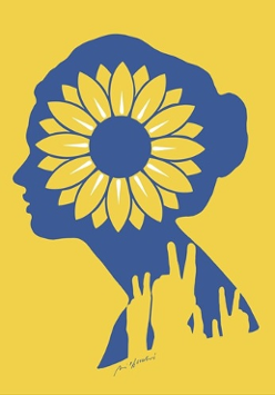 Na żółtym tle wizerunek profilu kobiety w kolorze niebieskim. Na nią nałożony wizerunek słonecznika i dłonie w geście zwycięstwa.