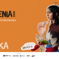 Zdjęcie artystki i nazwa wydarzenia.