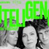 Zdjęcia aktorów występujących w spektaklu i nazwa wydarzenia.