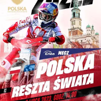 Baner promujący wydarzenie. Nazwa wydarzenia i data. Zdjęcie ratusza poznańskiego i żużlowca na motorze.