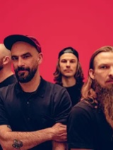 Baner promujący wydarzenie. Zdjęcie artystów.