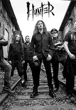 Baner promujący wydarzenie. Nazwa wydarzenia i zdjęcie artystów.