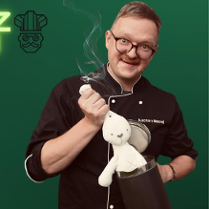 Baner promujący wydarzenie. Nazwa wydarzeania i zdjęcie osoby artystycznej.