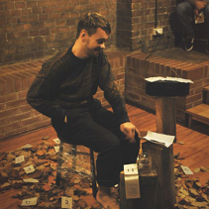 Bartosz Bandura - kadr ze spektaklu