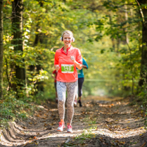 Zawodniczka podczas zmagań na trasie