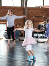 Warsztaty: Dialog poprzez ruch fot. J. Wittchen