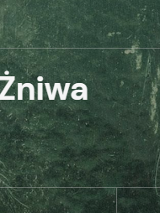 na ciemnozielonym tle biały tytuł spektaklu