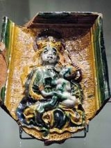 kafel z wizerunkiem maryjnym