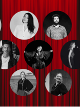 Na czerwonej kurtynie, jakby zawieszono okrągłe, czarno-białe zdjęcia artystów.