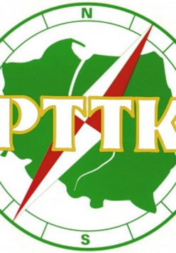 Logo PTTK- zielony kształt Polski na kompasie.