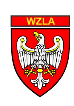 Logotyp Wielkopolskiego Związku Lekkiej Atletyki - biały orzeł ze złotym dziobem i szponami na czerwonym tle ze złotym napisem na górze WZLA