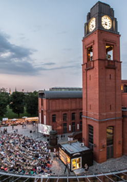 Panorama kina na Dziedzińcu Sztuki
