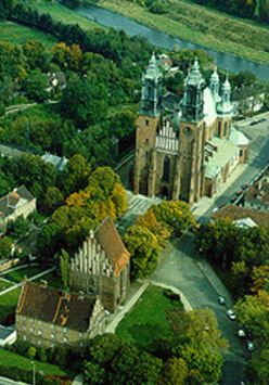 panorama Ostrowa Tumskiego