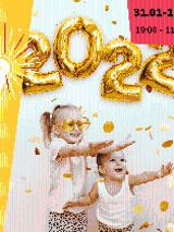 Roześmiane dzieci. Nad nimi: 2022.