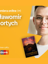 Plakat ze zdjęciem autora i okładką książki w prawej części. W części lewej u góry białe napisy na pomarańczowym tle.