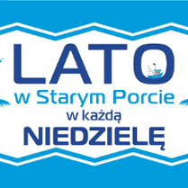 Biało niebieski plakat z granatowym napisem po środku, a po jego bokach palmy.