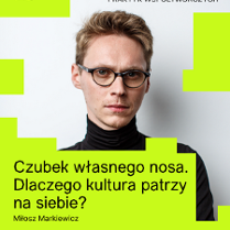 Zdjęcie prelegenta. Tło jest jasne, a całość grafiki uzupełniają geometryczne kształty w kolorze limonkowym. Po lewej stronie informacje o wydarzeniu, zawarte w treści artykułu.