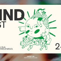 Plakat wydarzenia z zieloną ilustracją twarzy przypominającej słońce. Na nim siedzące dwie postaci. Poniżej zwierzę przypominające tygrysa. Wokół informacje o wydarzeniu zawarte w treści artykułu. Na zewnętrznych krawędziach kolorowa ramka.