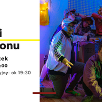 Z prawej strony zdjęcie 6 osób w ubraniach w stylu lat 90. w przyciemnionym pomieszczeniu. Z lewej strony czarne napisy na białym tle. Są to szczegóły dotyczące wydarzenia zawarte w treści artykułu.