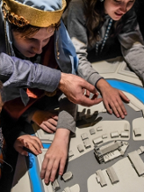 prowadzanie po ekspozycji Bramy Poznania dla osób z dysfunkcją wzroku