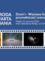 Plakat wydarzenia Przyroda Warta Poznania. Na niebieskim tle białe napisy. U dołu pas przypominający kliszę fotograficzną z miniaturami zdjęć przyrody: porosty, stado jeleni, zwierzę w wodzie, owad w locie, samotne drzewa we mgle oraz gałęzie na tle światła.