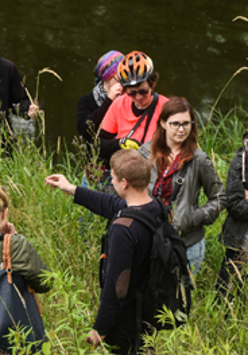 spacer biegiem Cybiny