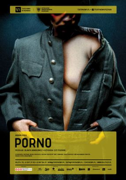 Plakat z informacjami o spektaklu i zdjęciem osoby bez widocznej twarzy, ubranej w rozpiętą ciemną koszulę, spod której widać fragment nagiego ciała.