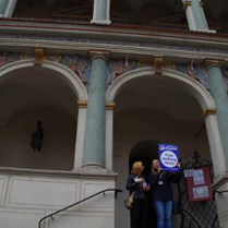 spotkanie przed ratuszem