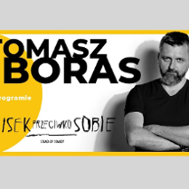 Mężczyzna stoi ze skrzyżowanymi rękoma, obok informacje o wydarzeniu.