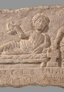 Fotografia Stela grobowa Melasa i Heraklammona: Archiwum zdjęć Muzeum Narodowego w Warszawie.