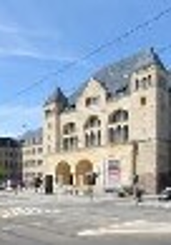 Na zdjęciu budynek CK Zamek.