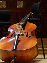 Zdjęcie kontrabasu.