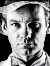 Na zdjęciu twarz mężczyzny.