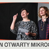 Dwie kobiety mówiące do publiczności