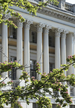 Na zdjęciu fragment budynku Biblioteki Raczyńskich.