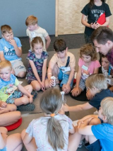 Na zdjęciu fragment warsztatów dla dzieci.