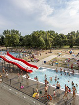 pływalnia w parku Kasprowicza