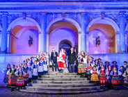 Miejska choinka rozbłysła tysiącem świateł