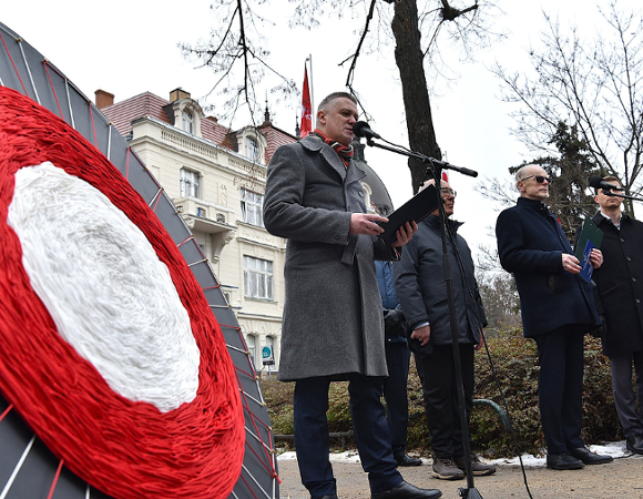 Galeria zdjęć z uroczystości związanych ze 107. rocznicą podpisania rozejmu w Trewirze
