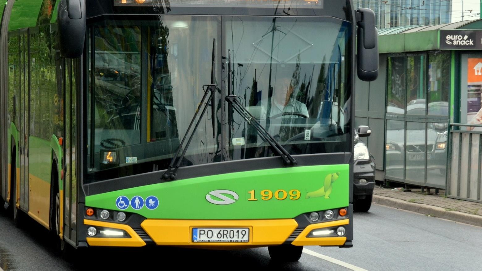 Na liniach, których trasa przebiega w pobliżu stadionu, autobusy zostaną wymienione na bardziej pojemne