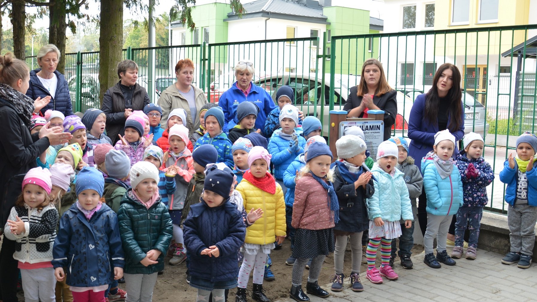 Budynek Przedszkola nr 16 "Pszczółki" został rozbudowany o dodatkowe skrzydło. W piątek odbyło się jego oficjalne otwarcie