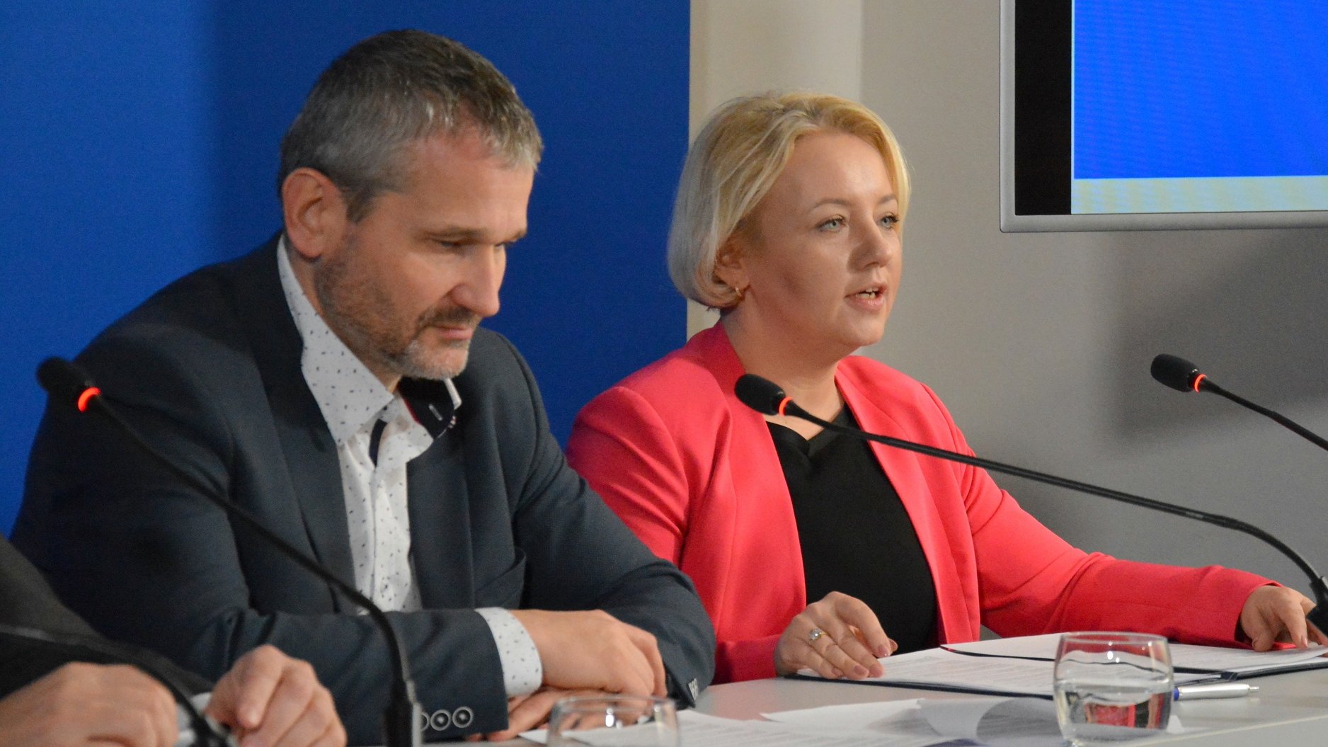Konferencja prasowa na temat plebiscytu "Równe Babki", który wyłoni "Poznaniankę Roku" i "Poznaniankę Stulecia"