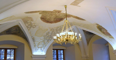 Na suficie Sali Sesyjnej Urzędu Miasta Poznania odsłonięto barokowe malowidła